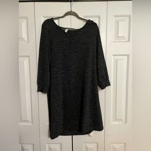 Women’s 1X Black/Grey sweatshirt style knee-length comfy dress